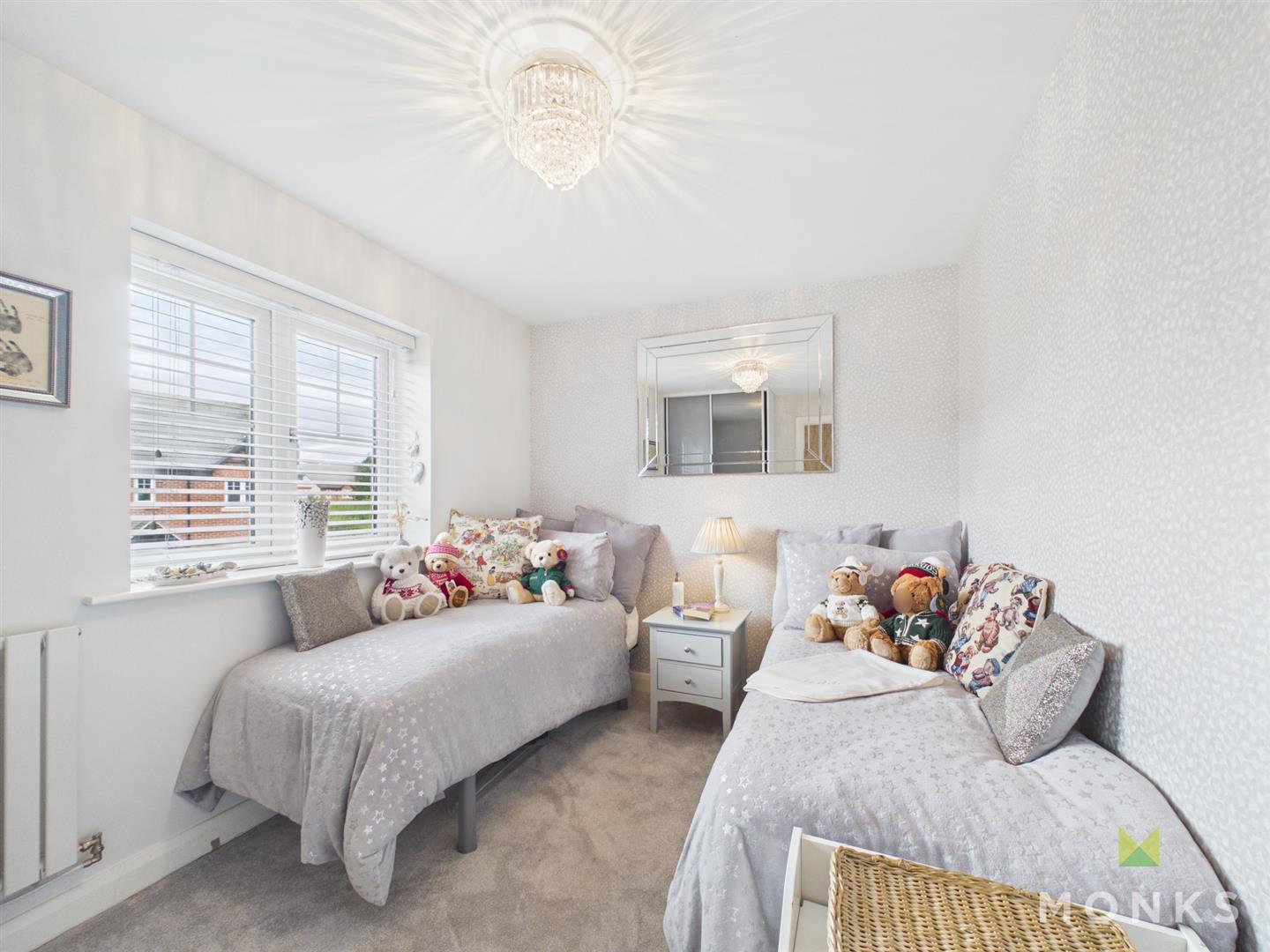 5 Abbot Drive, Shrewsbury, SY4 4FF For Sale